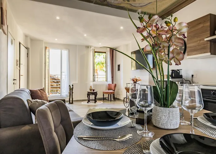 Il Sorriso Del 아파트 카스텔베카나