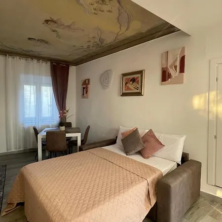 Il Sorriso Del * Castelveccana