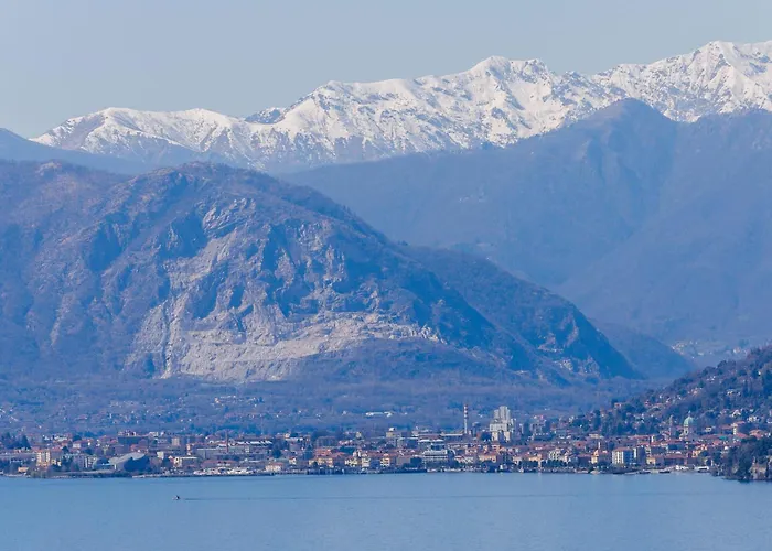 Il Sorriso Del Lägenhet Castelveccana